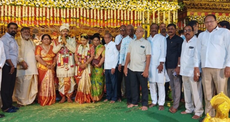 Screenshot_20251031_233652_WhatsApp