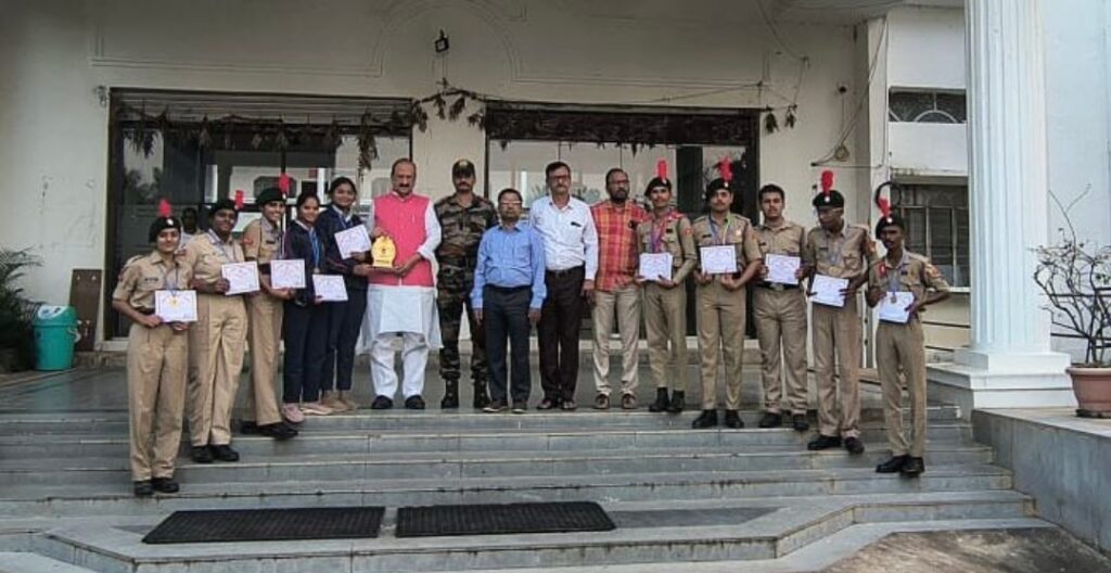 Screenshot_20251112_154757_WhatsApp