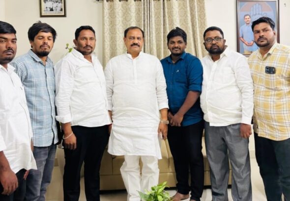 Screenshot_20251119_213559_WhatsApp