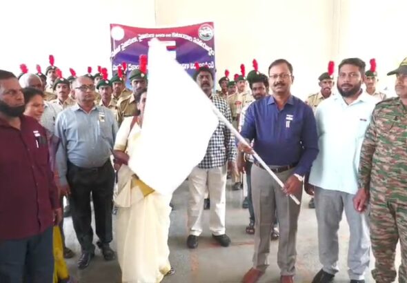 VideoCapture_20251205-235506